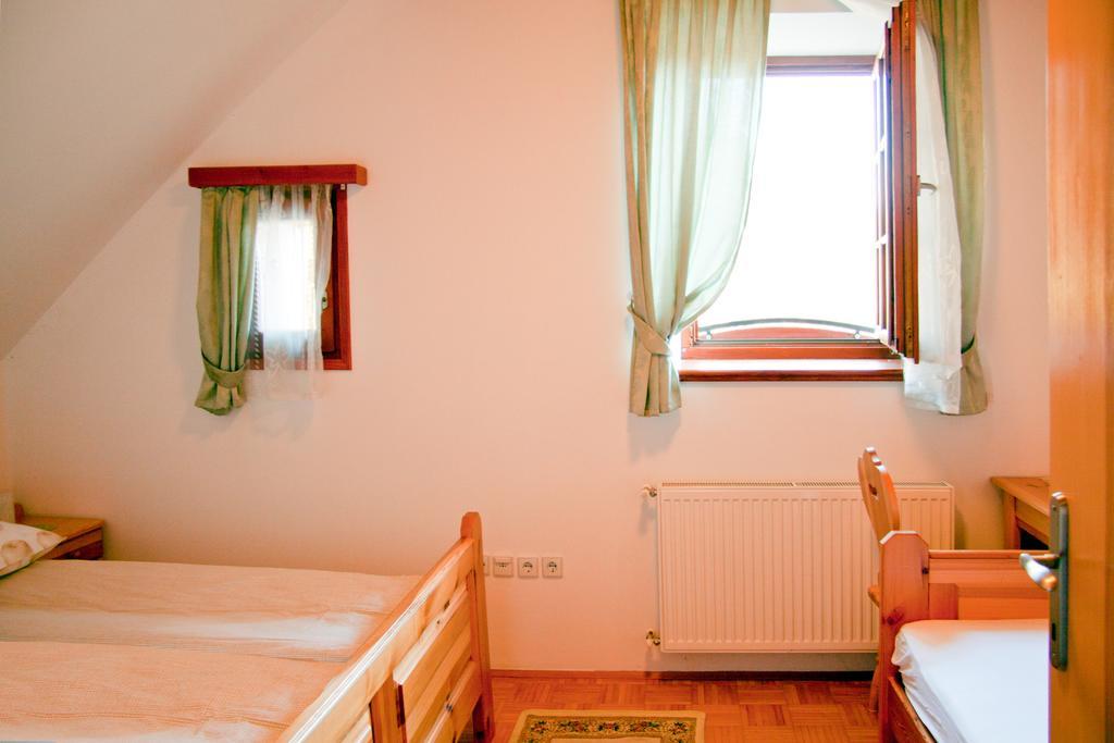 Farm Stay Bukovje Ljubno Bagian luar foto