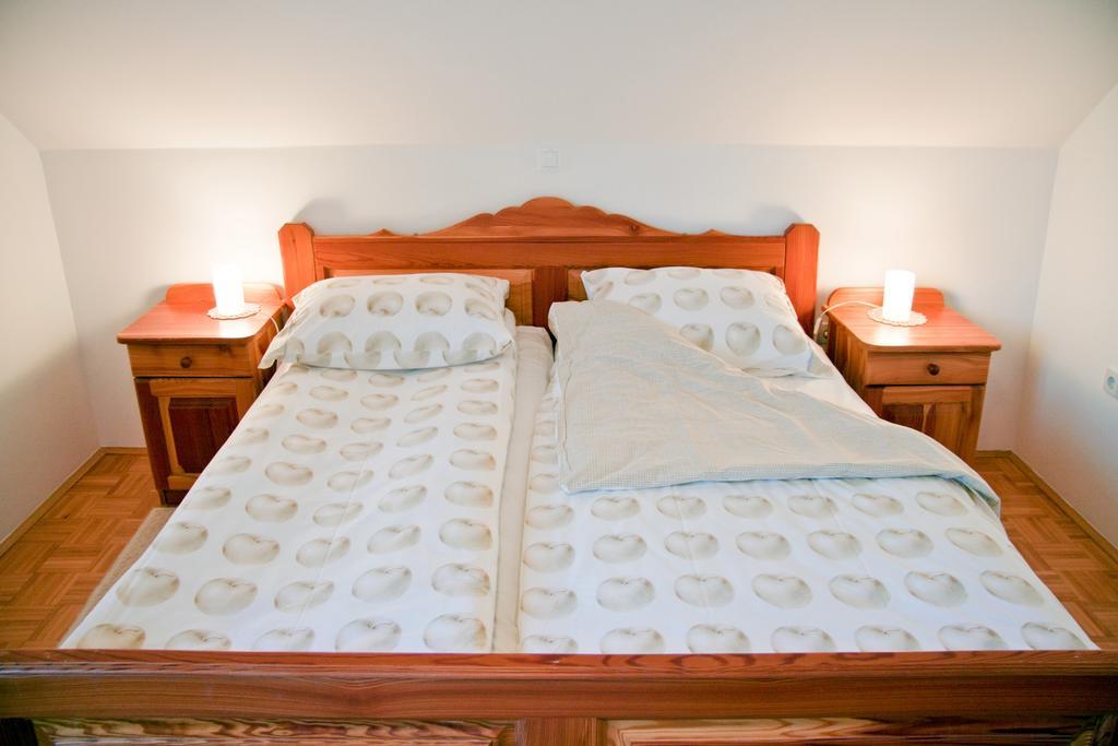 Farm Stay Bukovje Ljubno Bagian luar foto